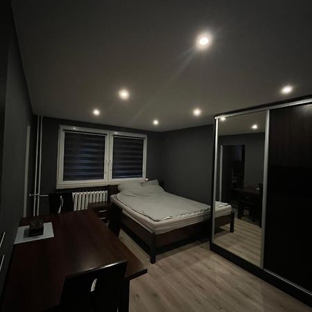 Luxury Apartaments Klimatyzacja 1 Radom Buitenkant foto