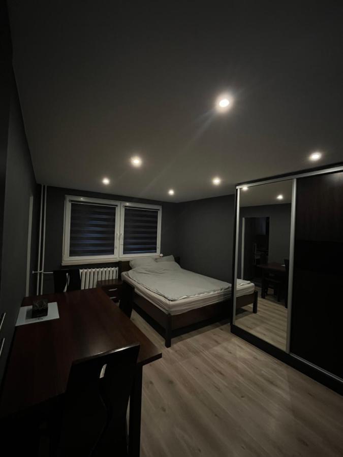 Luxury Apartaments Klimatyzacja 1 Radom Buitenkant foto