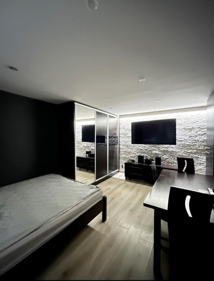 Luxury Apartaments Klimatyzacja 1 Radom Buitenkant foto